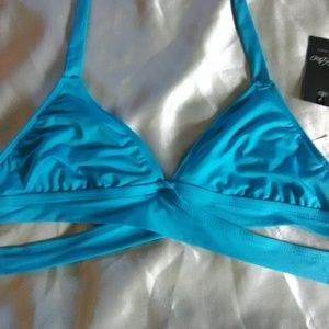 NWT New Mossimo swimsuit bathing suit bikini top